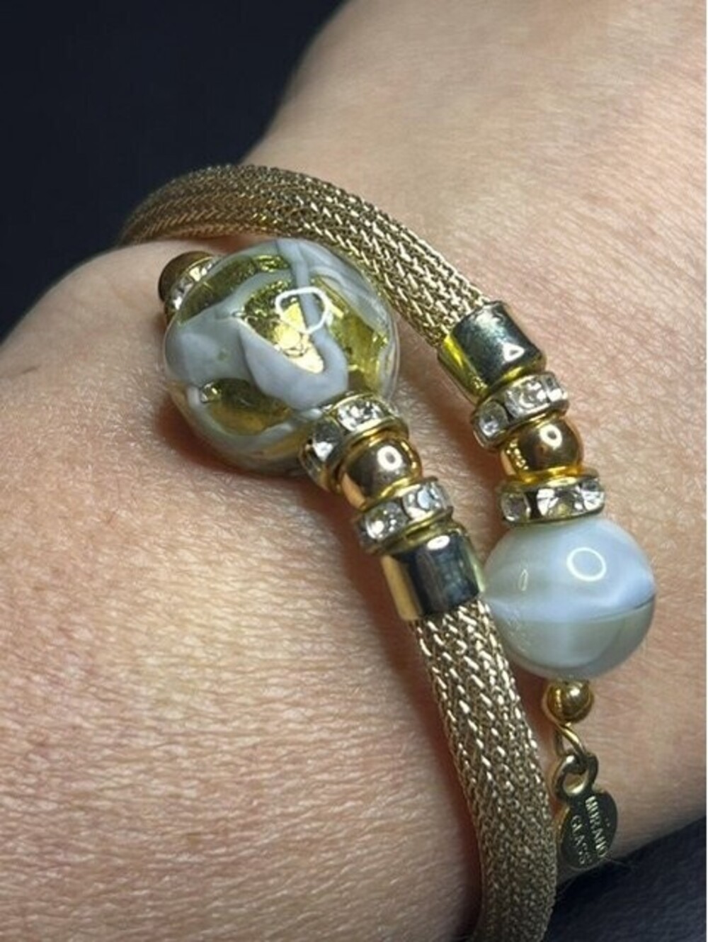 B6040 Murano Glass Art Coil Wrap Bracelet Gold Tone Mesh Made in Italy